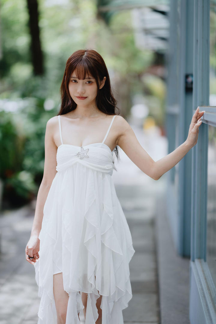 国产清纯女生摄影图片