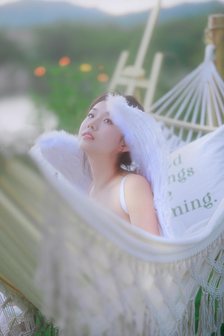 唯美清纯天使女生手机壁纸图片大全