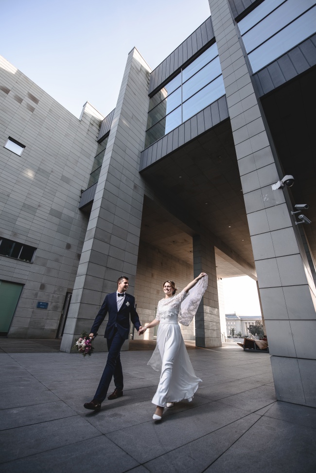 都市街拍婚纱摄影图片