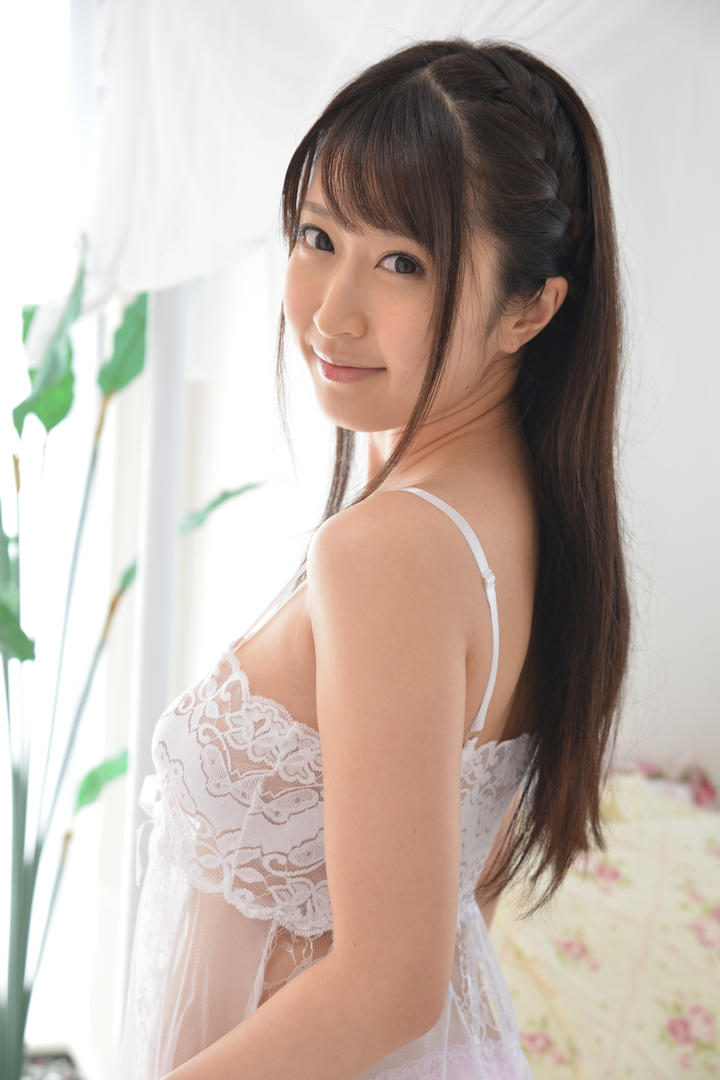 可爱日本清纯美女模特無修正福利图下载