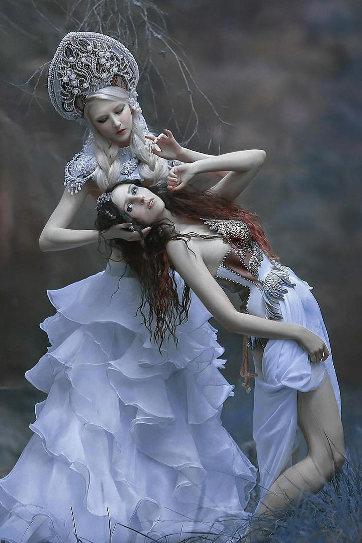 高清欧美话剧美女模特艺术写真图片