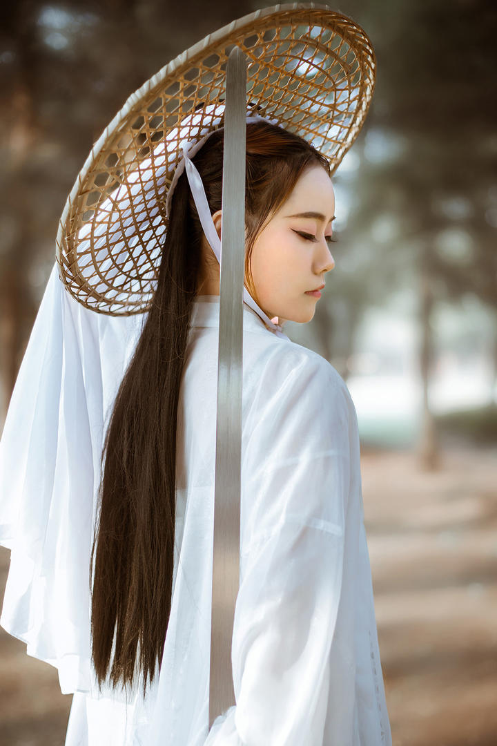带着斗笠的女侠客古装美女图片