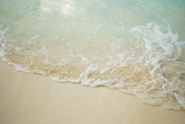 海边沙滩海水图片