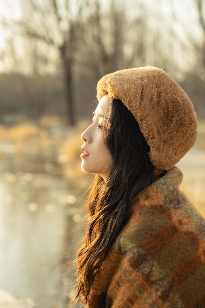 好看的头像女生高清美女侧脸图片