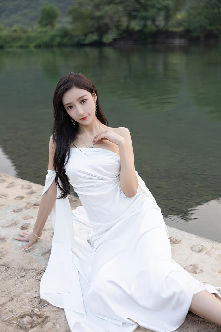 优模网美女模特王馨瑶高清美女户外摄影图片