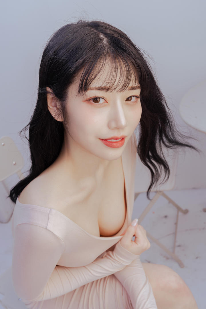 爆乳美女131图片