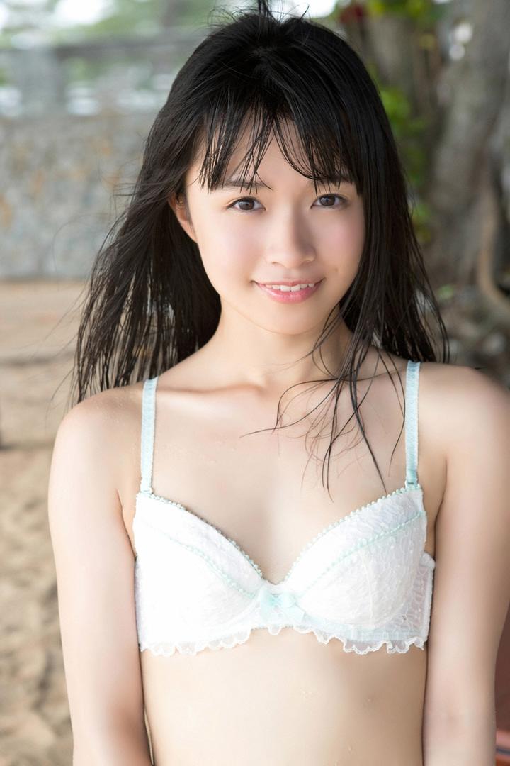 穿蕾丝内衣的日本粉嫩少女性感写真图片