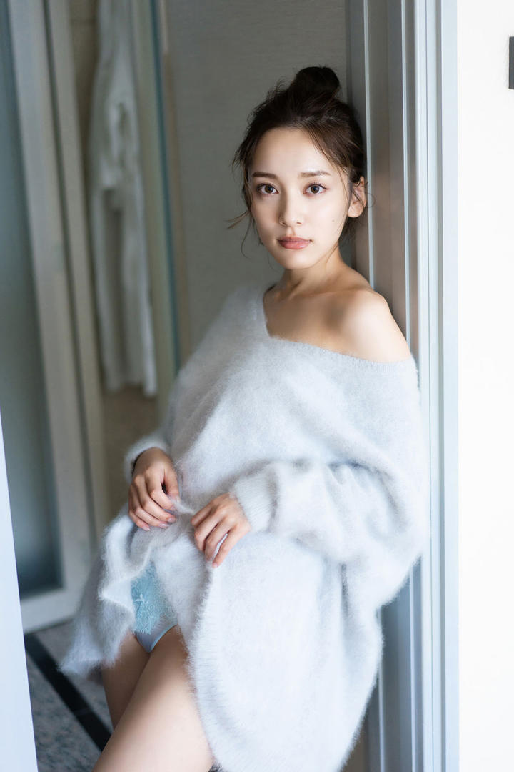 亚洲精品久久久极品日本女优图片