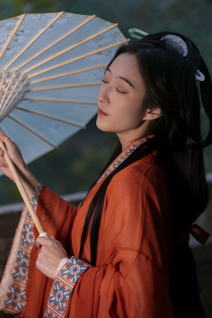 国潮古风美女气质写真图片