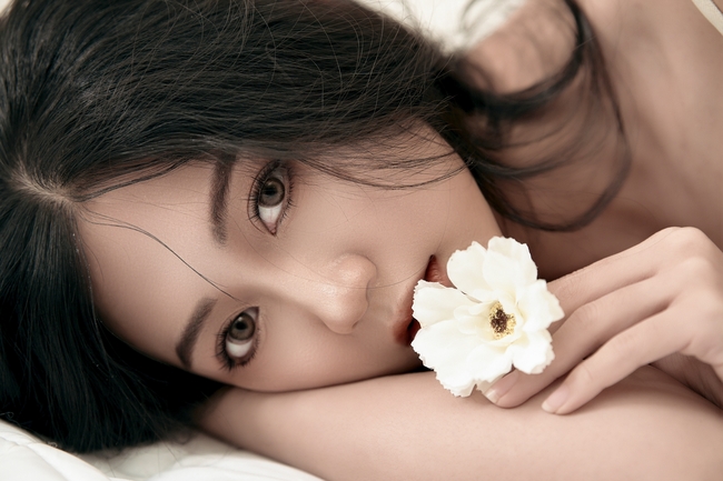 性感诱惑亚洲美女个人写真摄影图片