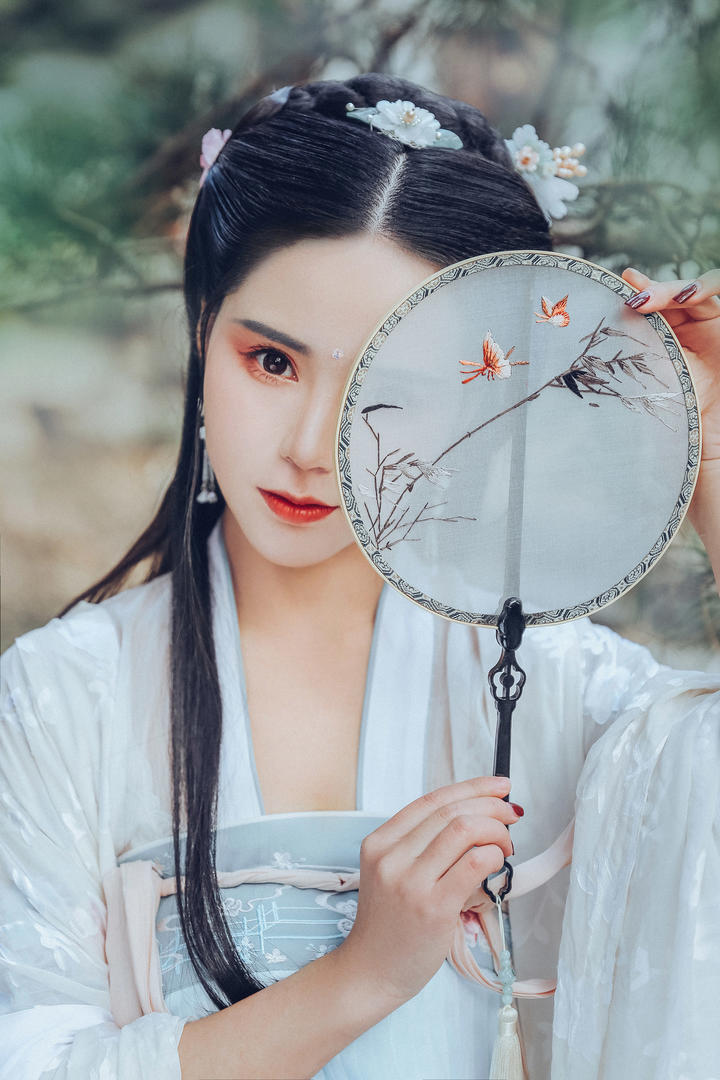 高清唯美清纯古装美女艺术写真图片