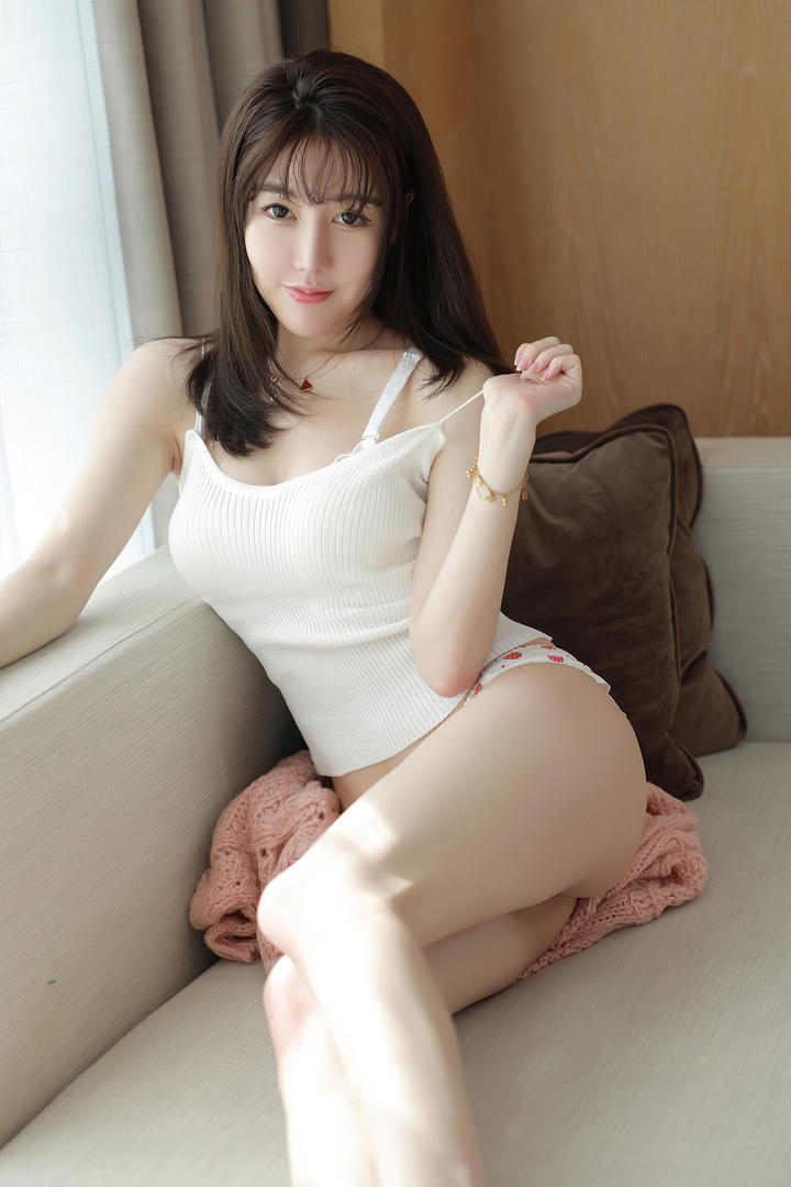 亚洲国模私拍r人体gogo薛琪琪清纯美女私房照图片