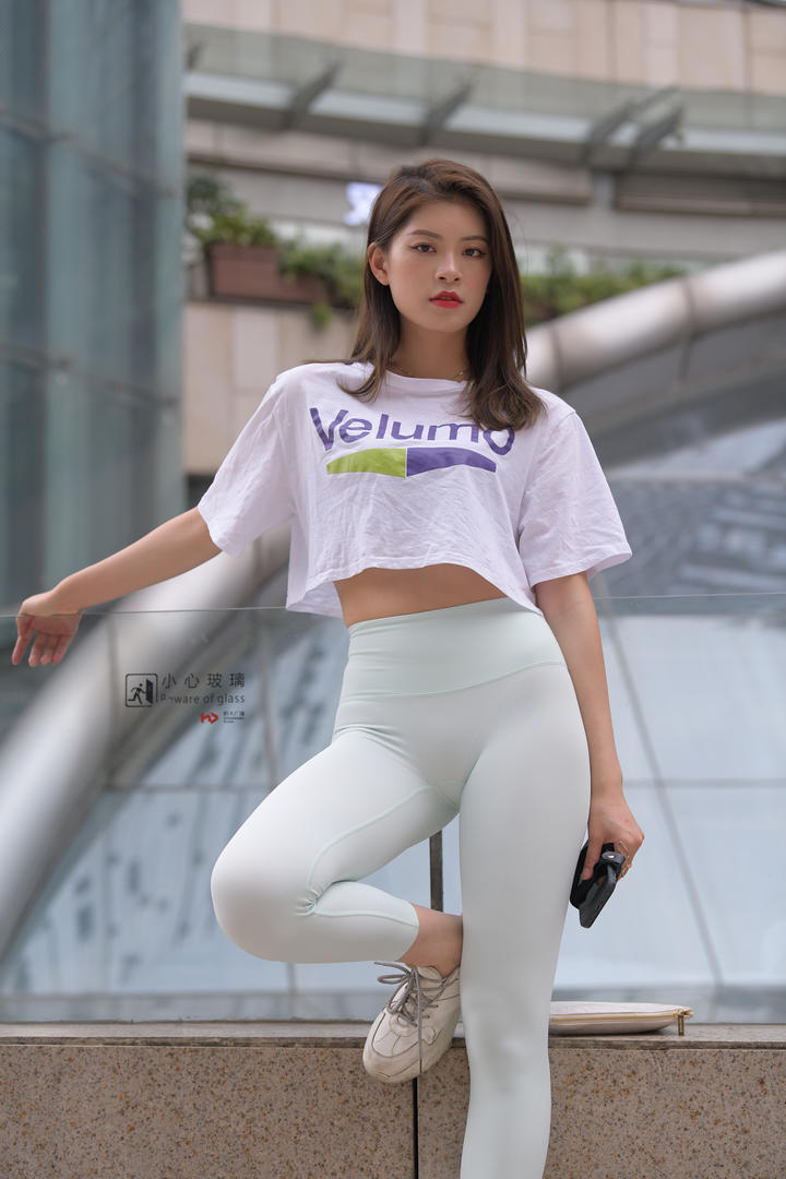 亚洲精品国产99街拍瑜伽美女永久免费下载