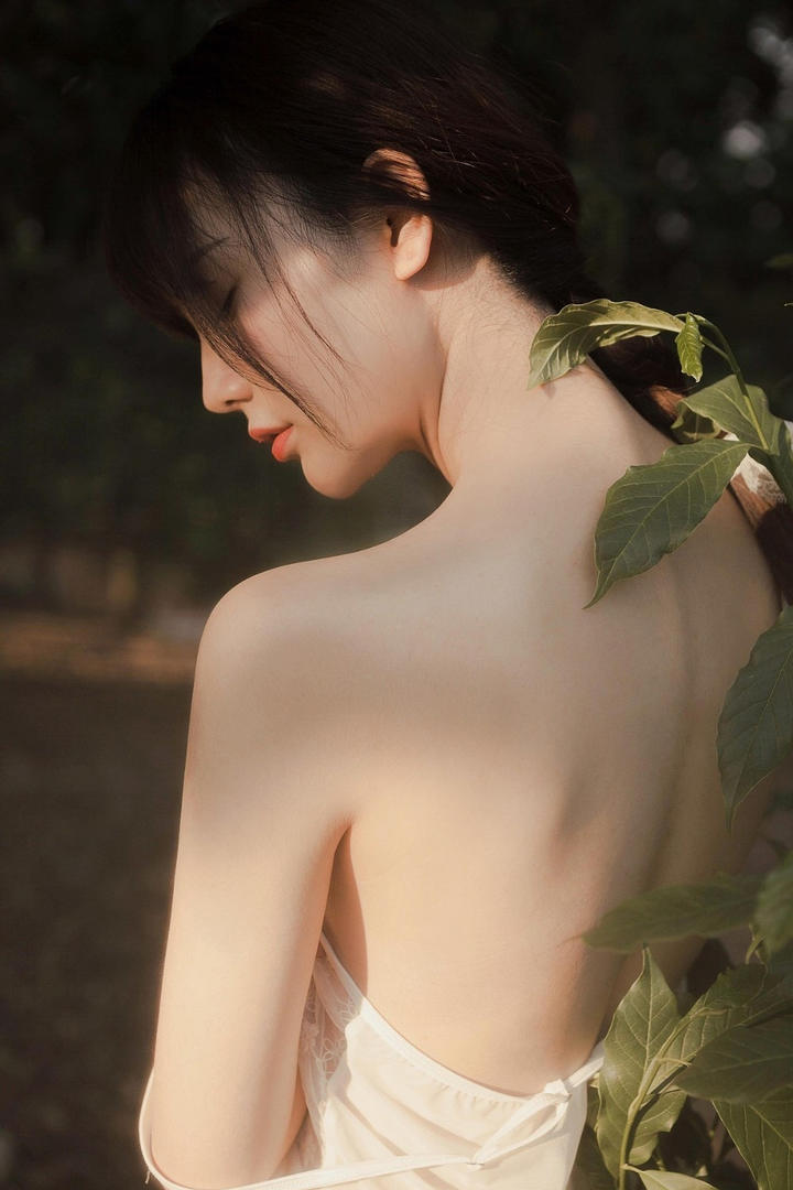 超高清极品唯美美女背影图片