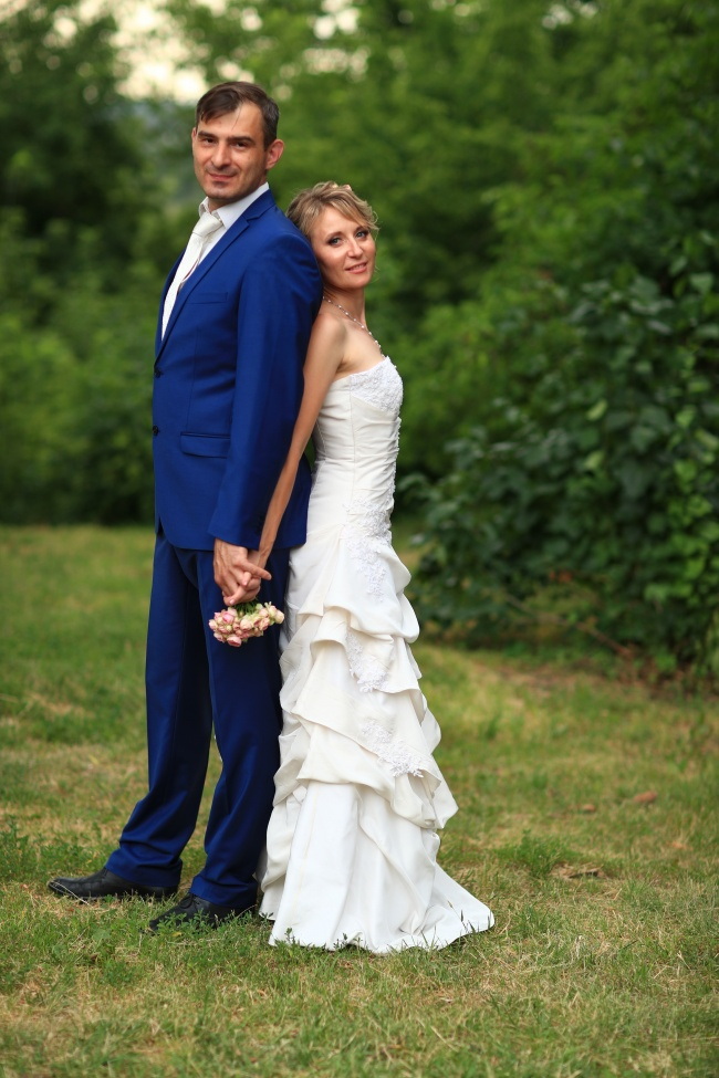 英国情侣婚纱照图片