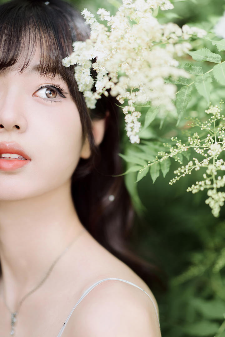 清纯美女高清图片