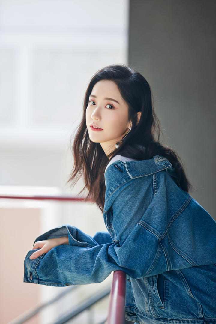 王艺瑾高清唯美写真图片