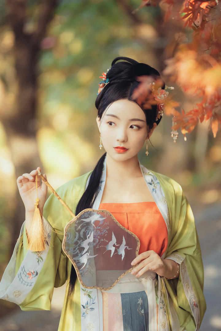 唯美古风图片女生头像艺术写真壁纸下载