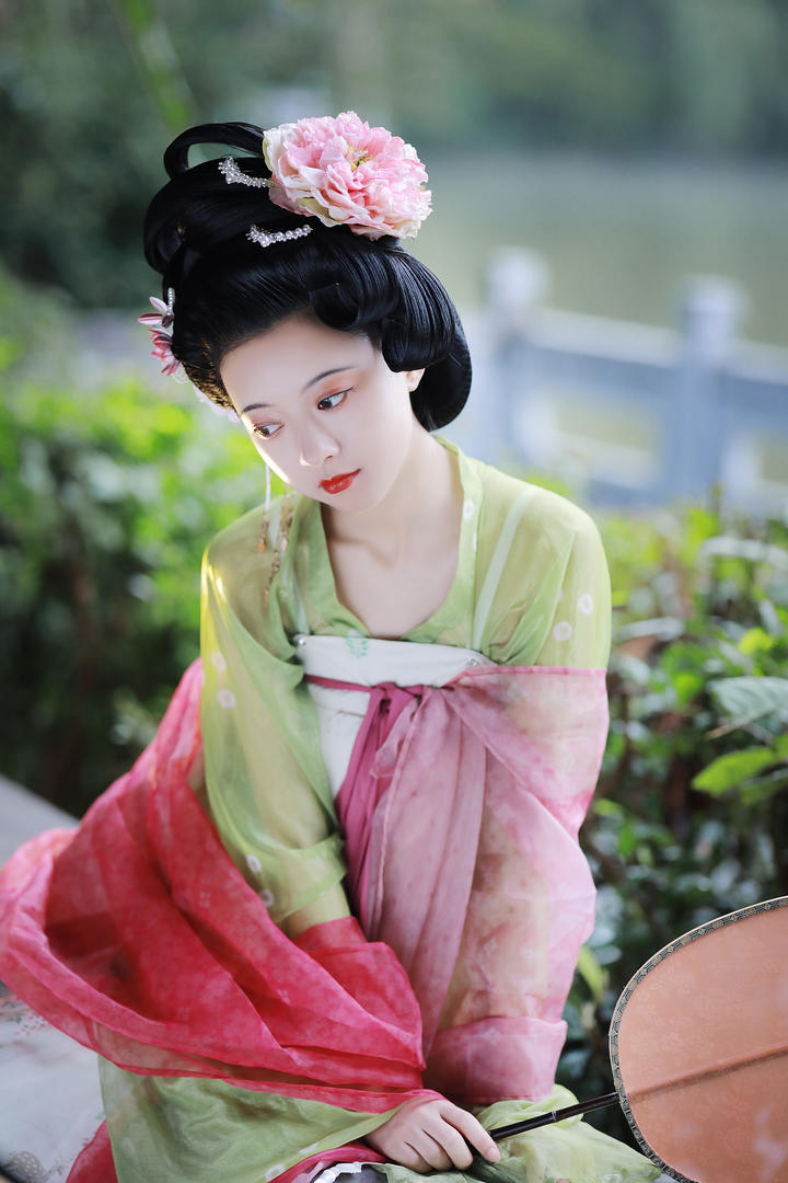 古装惊艳美女唯美高清艺术照图片