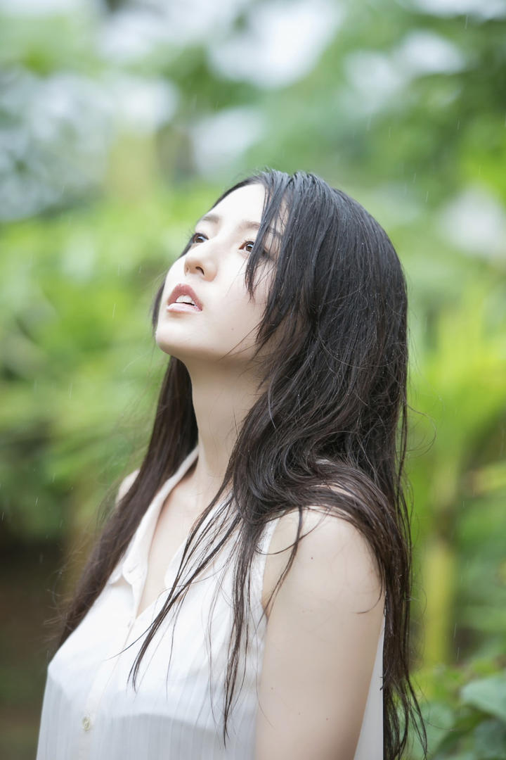 清纯日本美女久久人体模特艺术照片