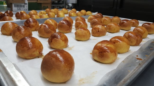 自制美味面包图片