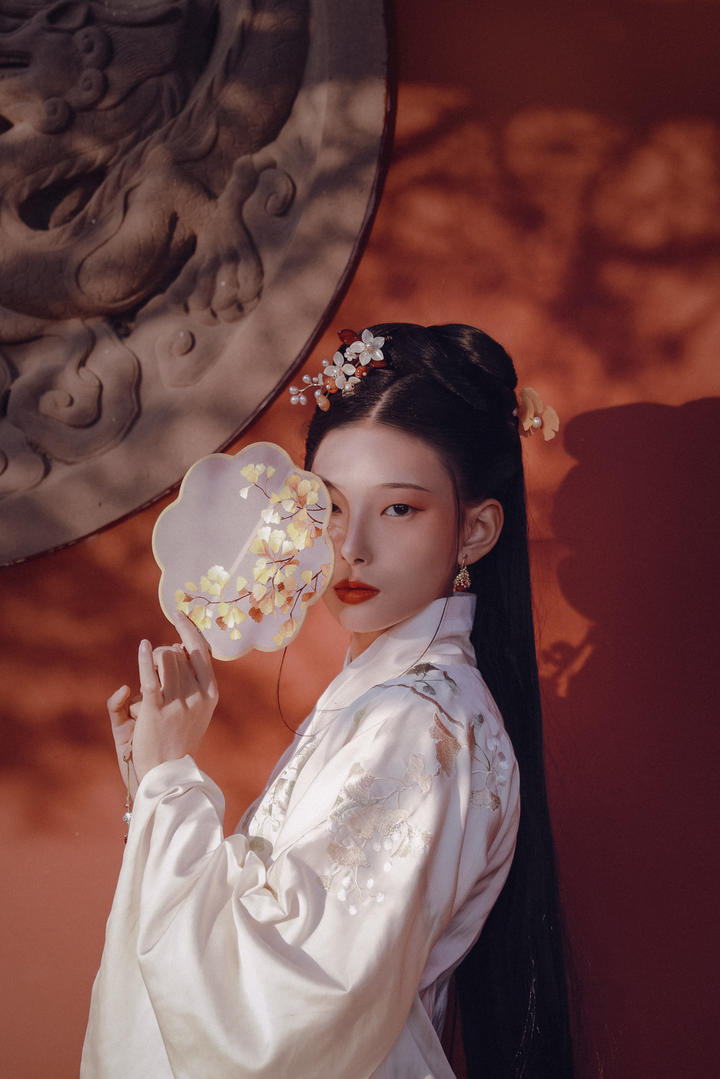 汉服古装美女清纯写真图片