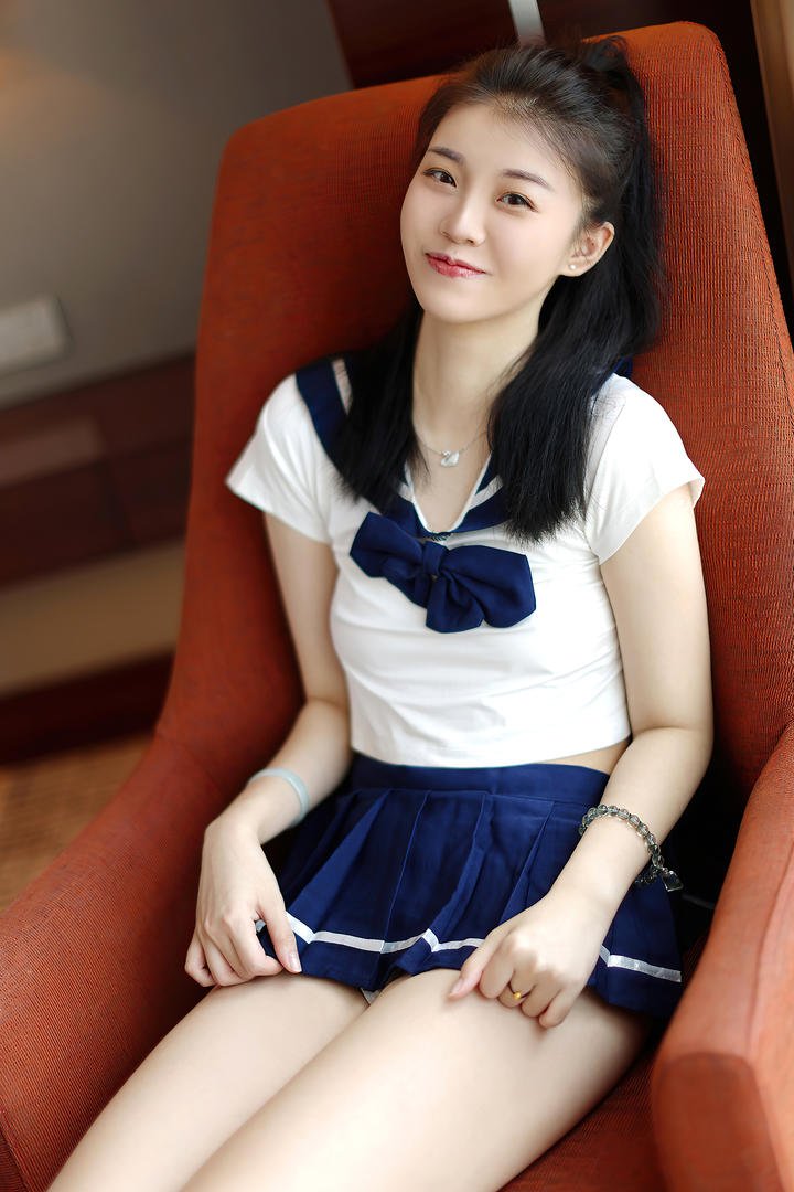 亚洲极品美女护士清纯可爱无水印套图下载