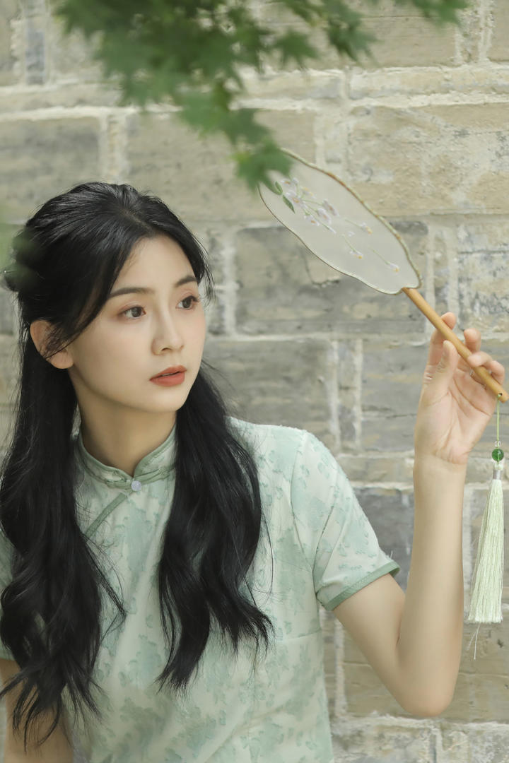 水嫩的江南女子古装美女大全