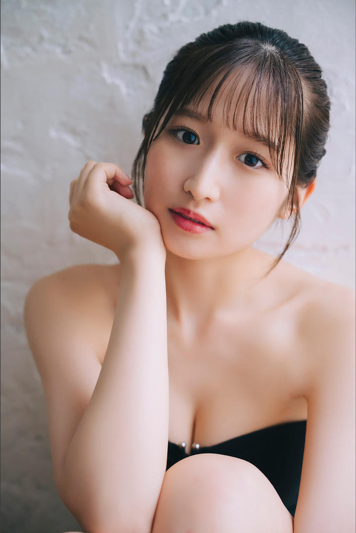 好看的日韩MV高清图片