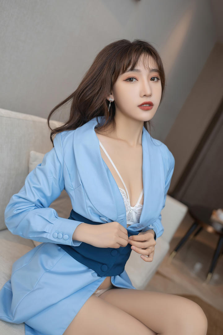 亚洲精品国模美女穿内衣图片高清