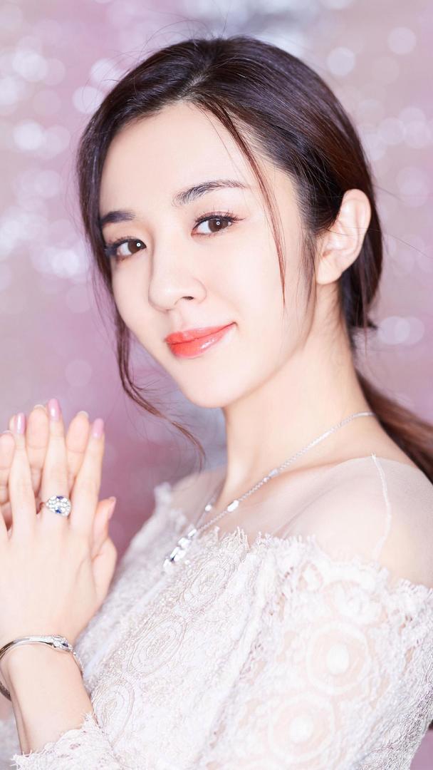 4K高清美女明星王晓晨成熟魅力气质美女写真图片