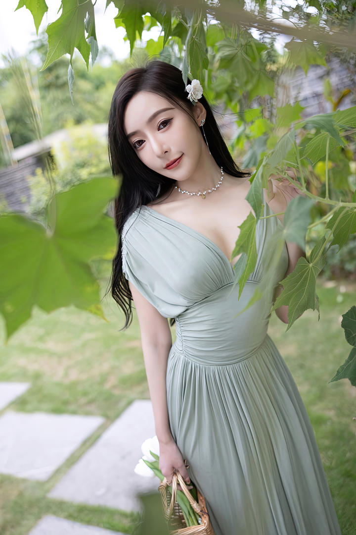 非常漂亮的秀人网模特王馨瑶美女摄影写真图片