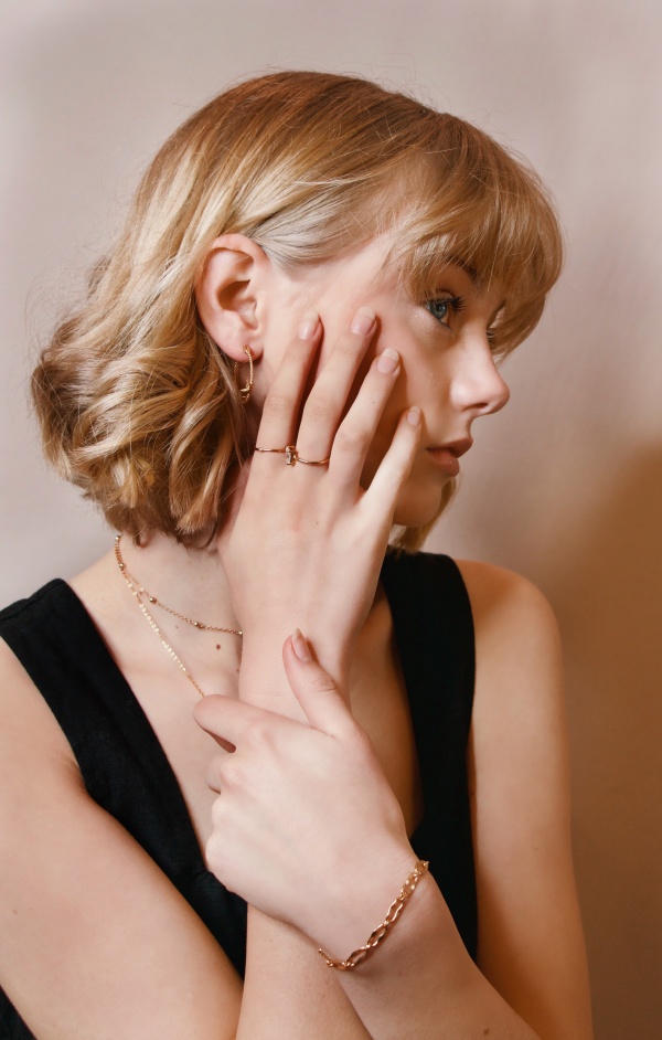 欧美美女人体艺术写真图片