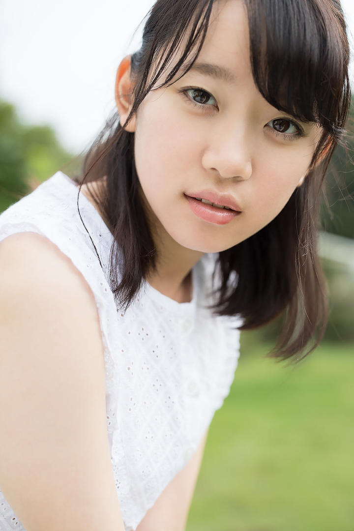 高清日本清纯小美女特写图片