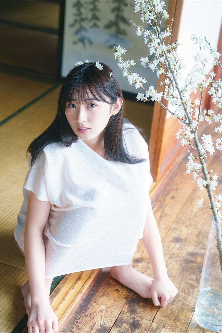 清纯日本美女大学生艺术照写真集下载