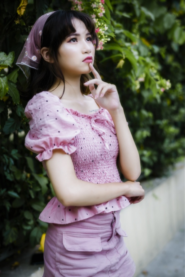 亚洲清纯美女写真图片