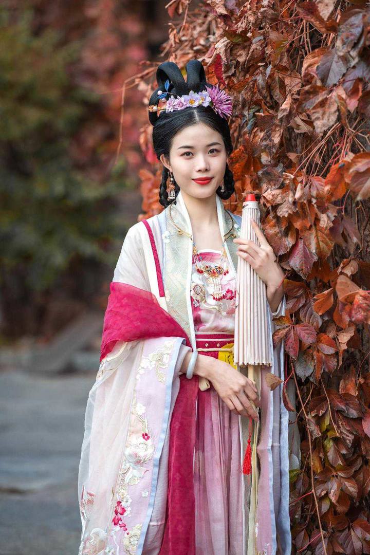 唯美古风头像女艺术写真图片