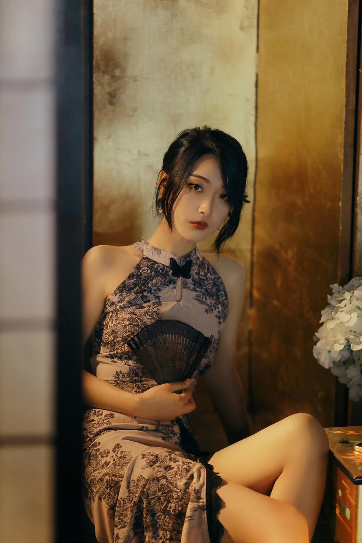 中国唯美古典旗袍美女人体艺术写真照片