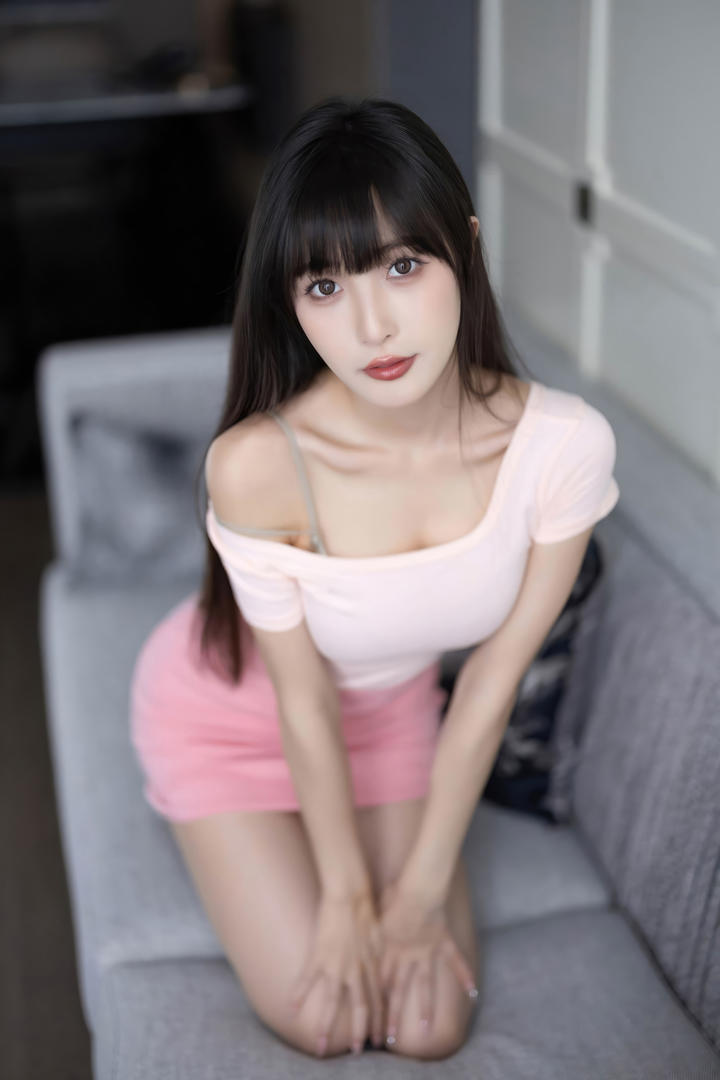 温柔乖巧的极品宅男女神林星阑高清私密写真照片