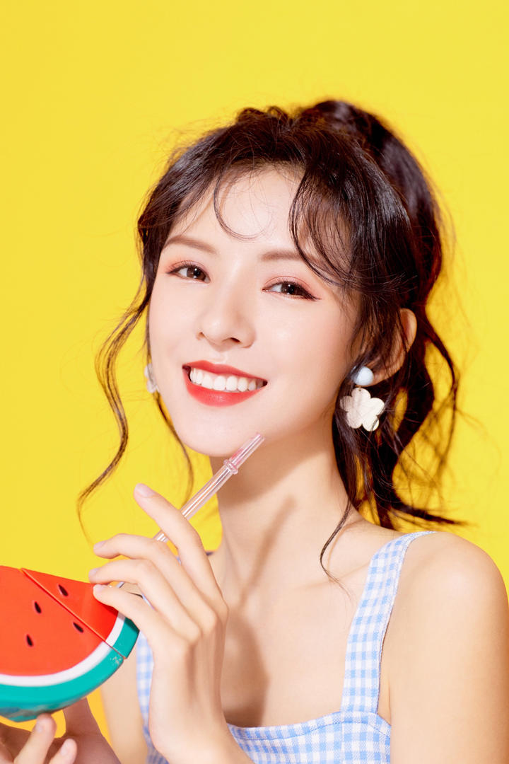 好看的清纯韩国美女高清壁纸图片大全