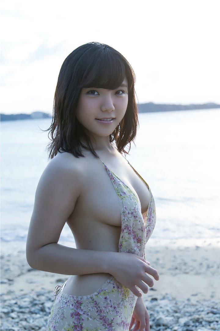 日本伦理电影性感AV女优户外大胆人体艺术图片
