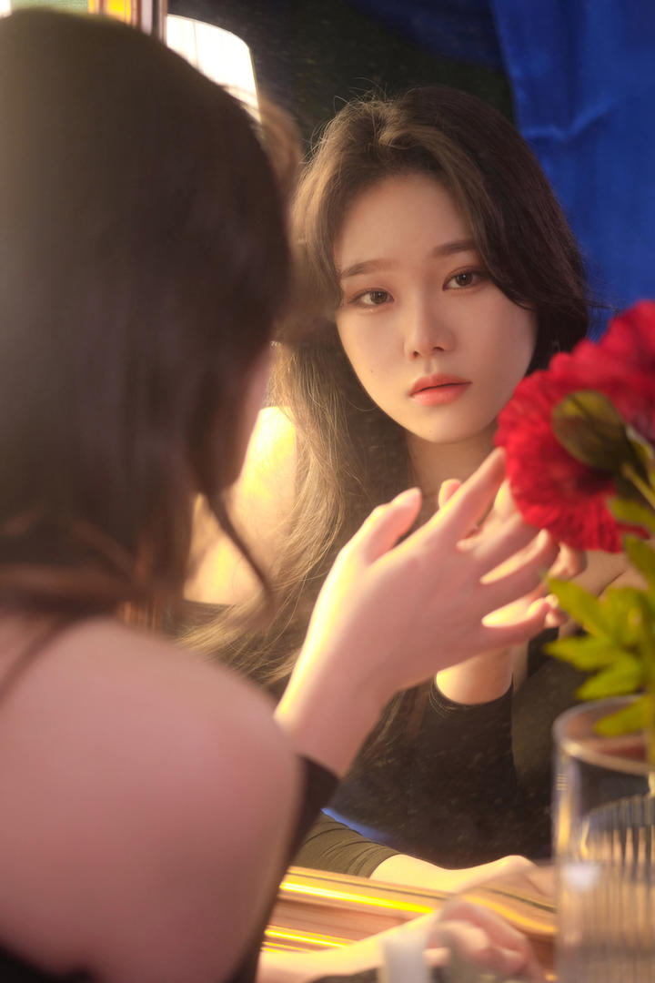 韩国高颜值美女模特性感写真图片