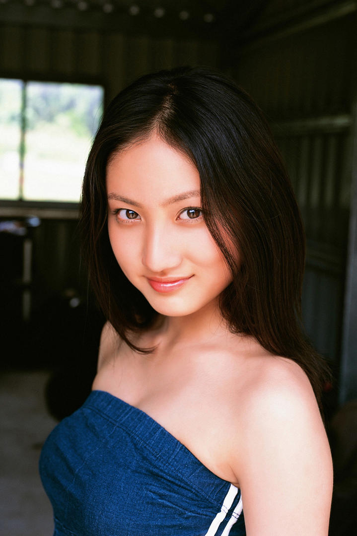 日本清纯女神高清特写图片