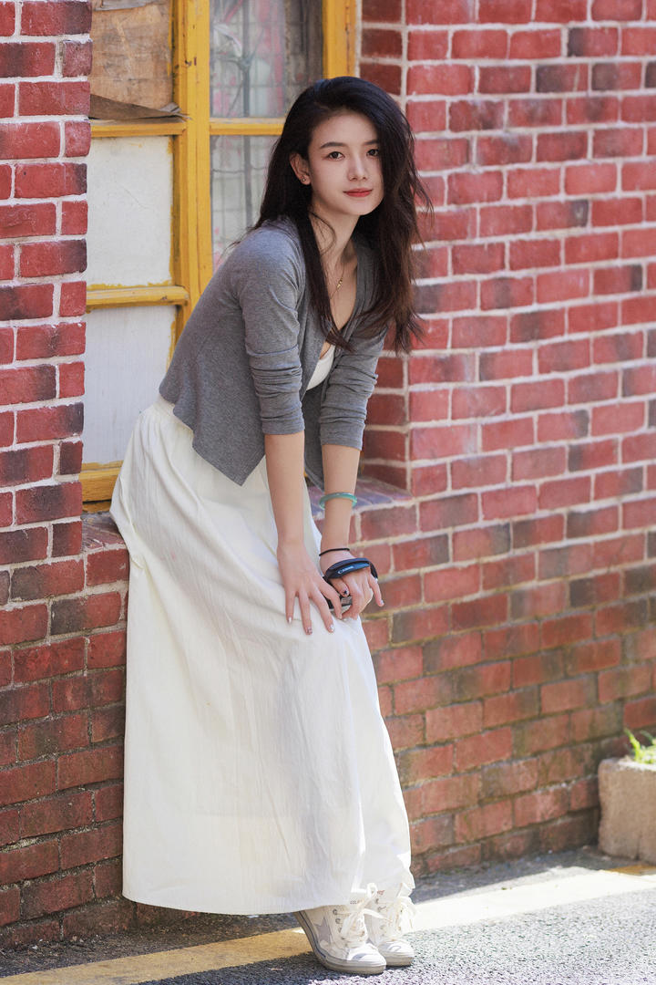 街拍复古气质美女人像摄影图片大全