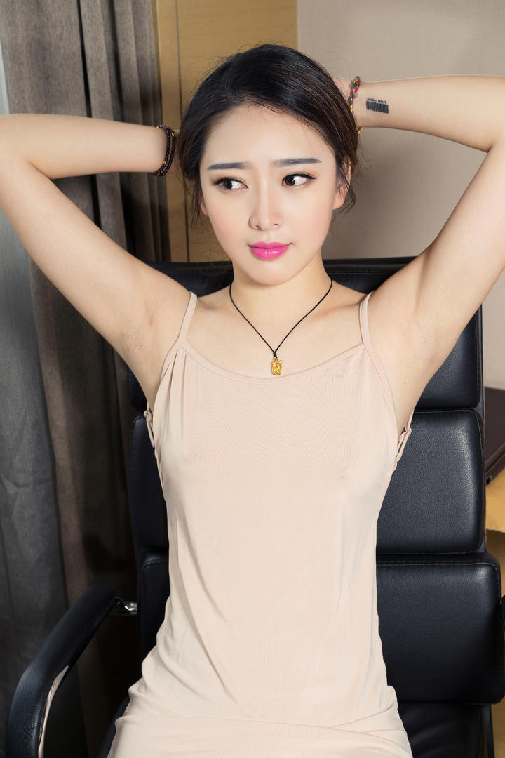 高颜值美女摄影图片