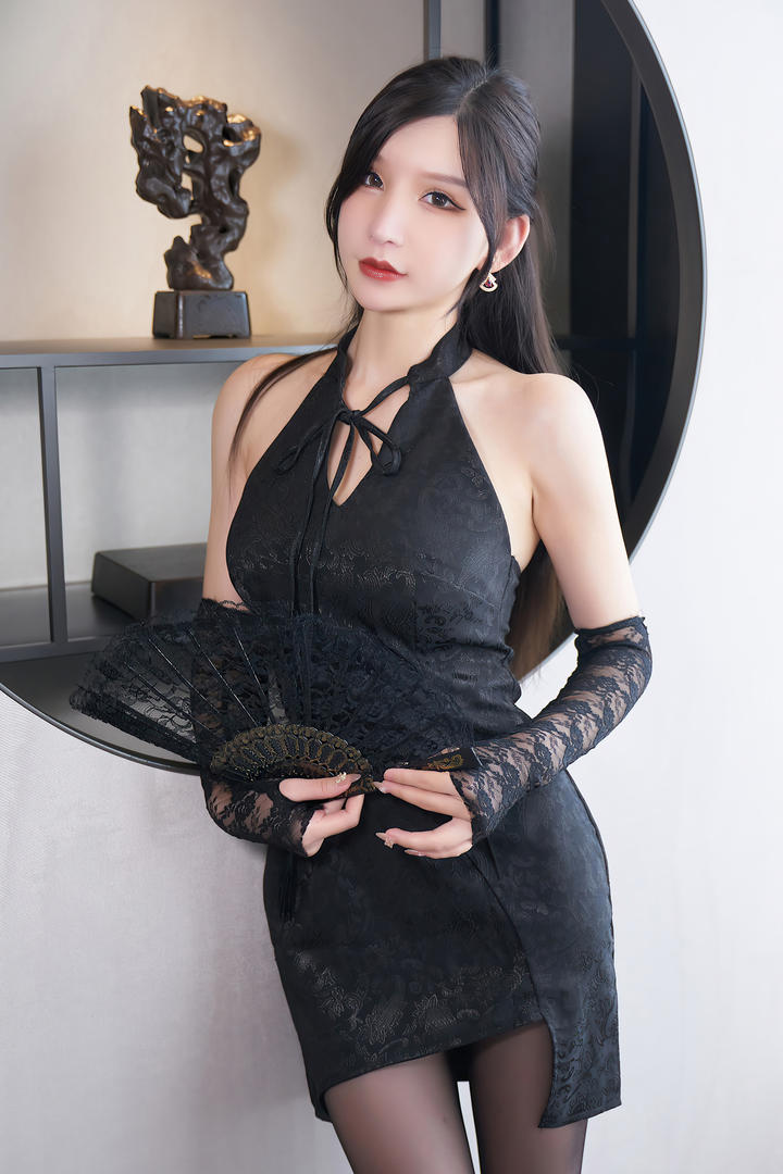 很有韵味的gogo精品美女性感艺术照