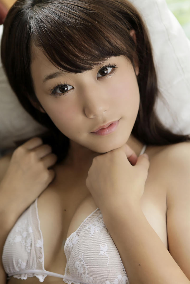 单纯甜美的日本AV女优艺术照个人写真祼照特写图片