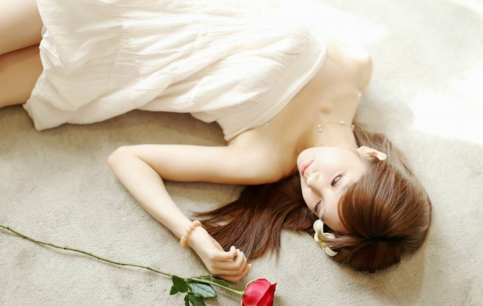 极品清纯美女居家超萌写真