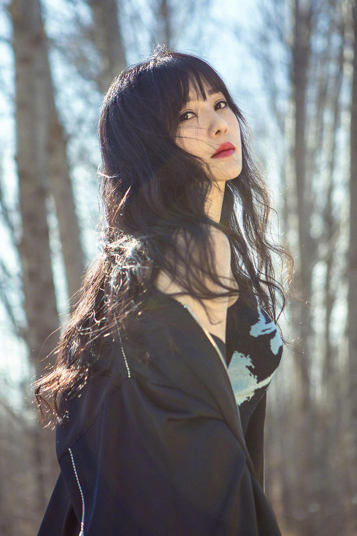 唯美性感女神柳岩写真