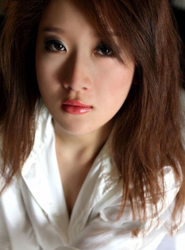 妖娆少妇床上妖娆妩媚